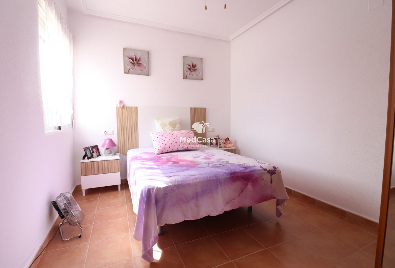 Segunda mano - Villa -
Algorfa - Montebello