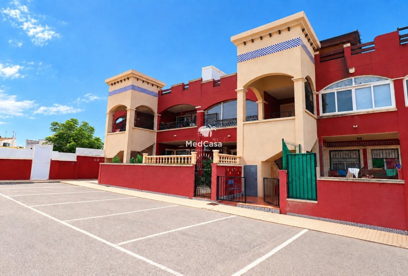 Resale - Apartment -
Orihuela Costa - Los Altos