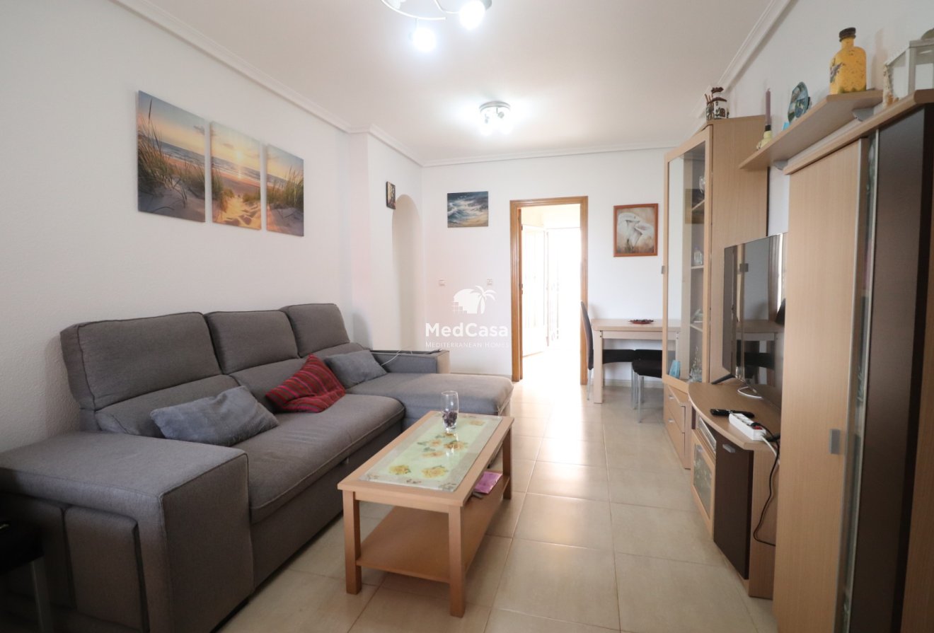 Resale - Apartment -
Orihuela Costa - Los Altos
