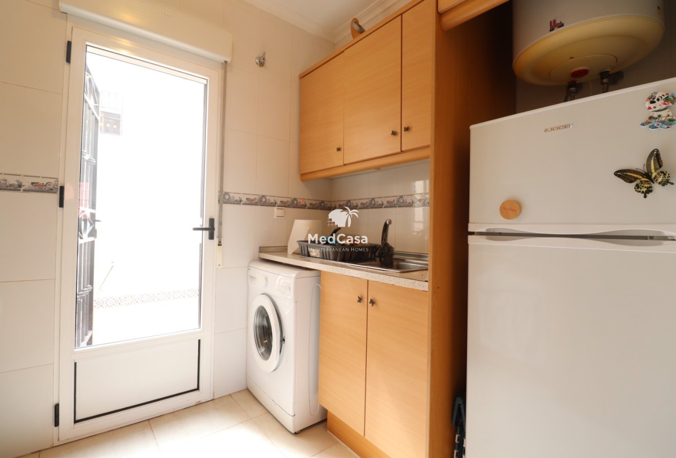 Resale - Apartment -
Orihuela Costa - Los Altos