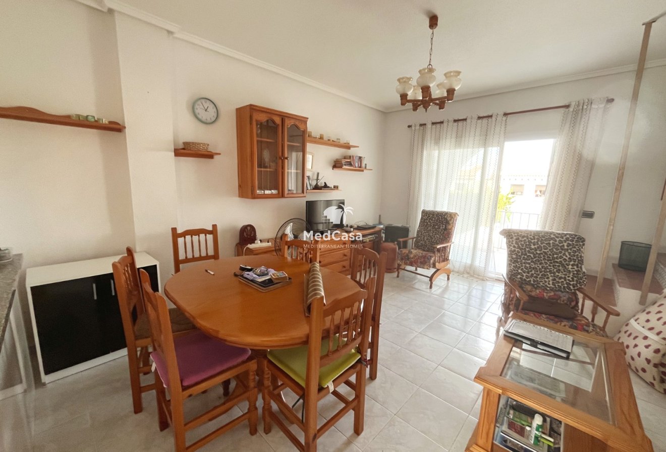 Resale - Townhouse -
Ciudad Quesada