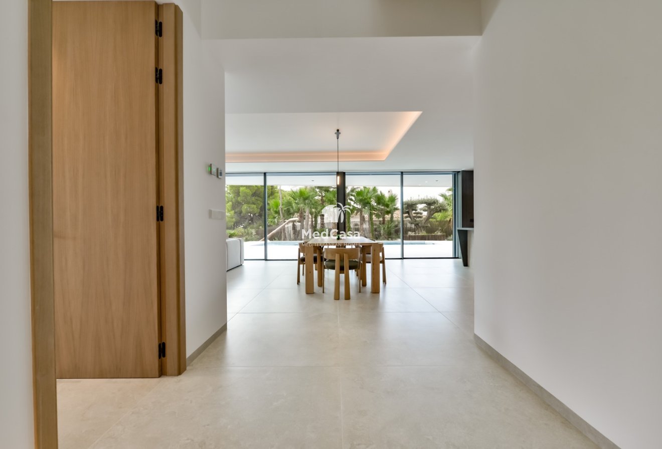 Wiederverkauf - Villa -
Altea