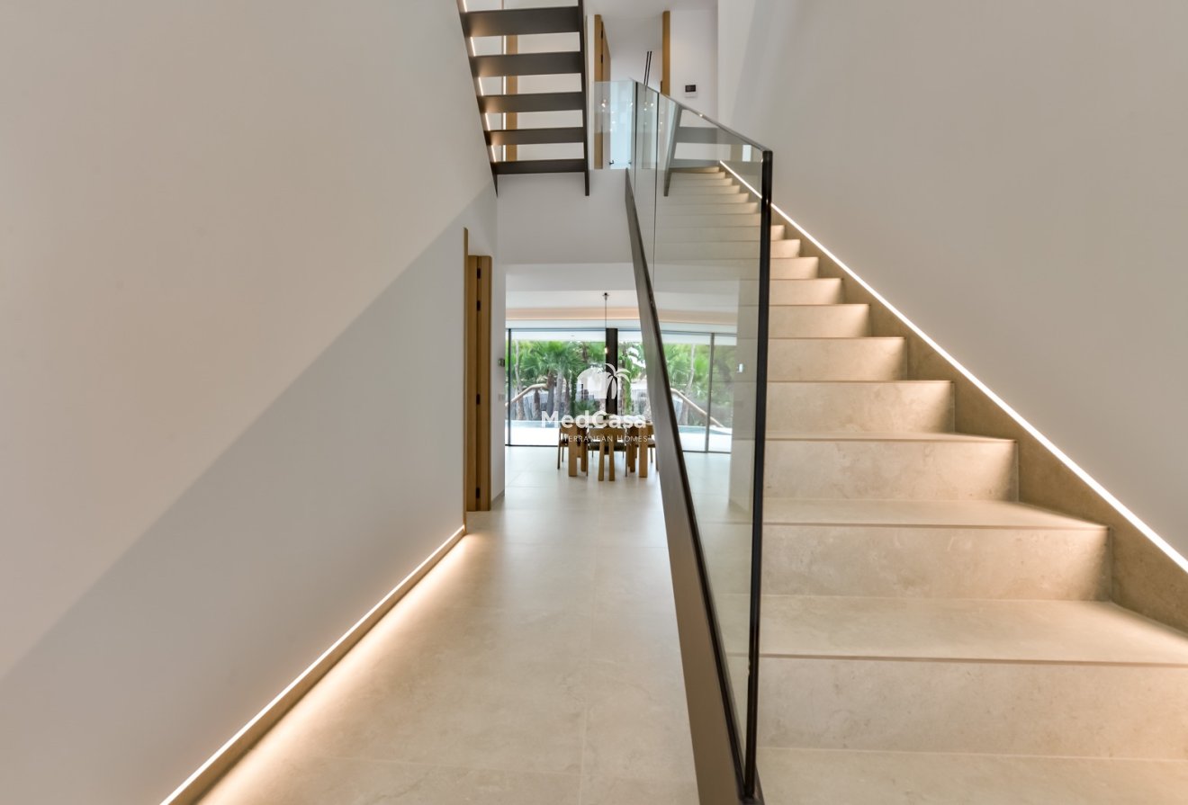 Wiederverkauf - Villa -
Altea