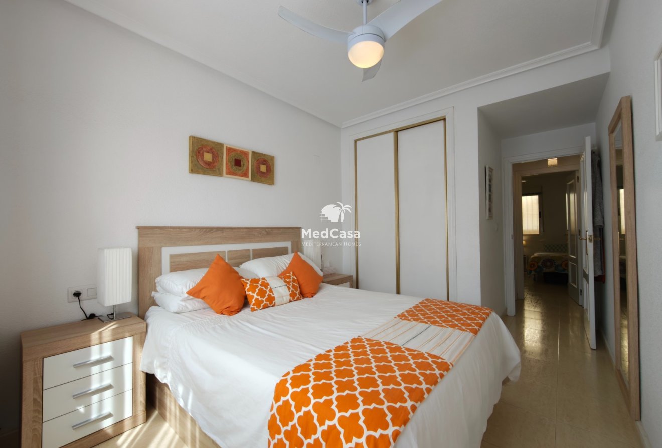 Resale - Apartment -
Algorfa