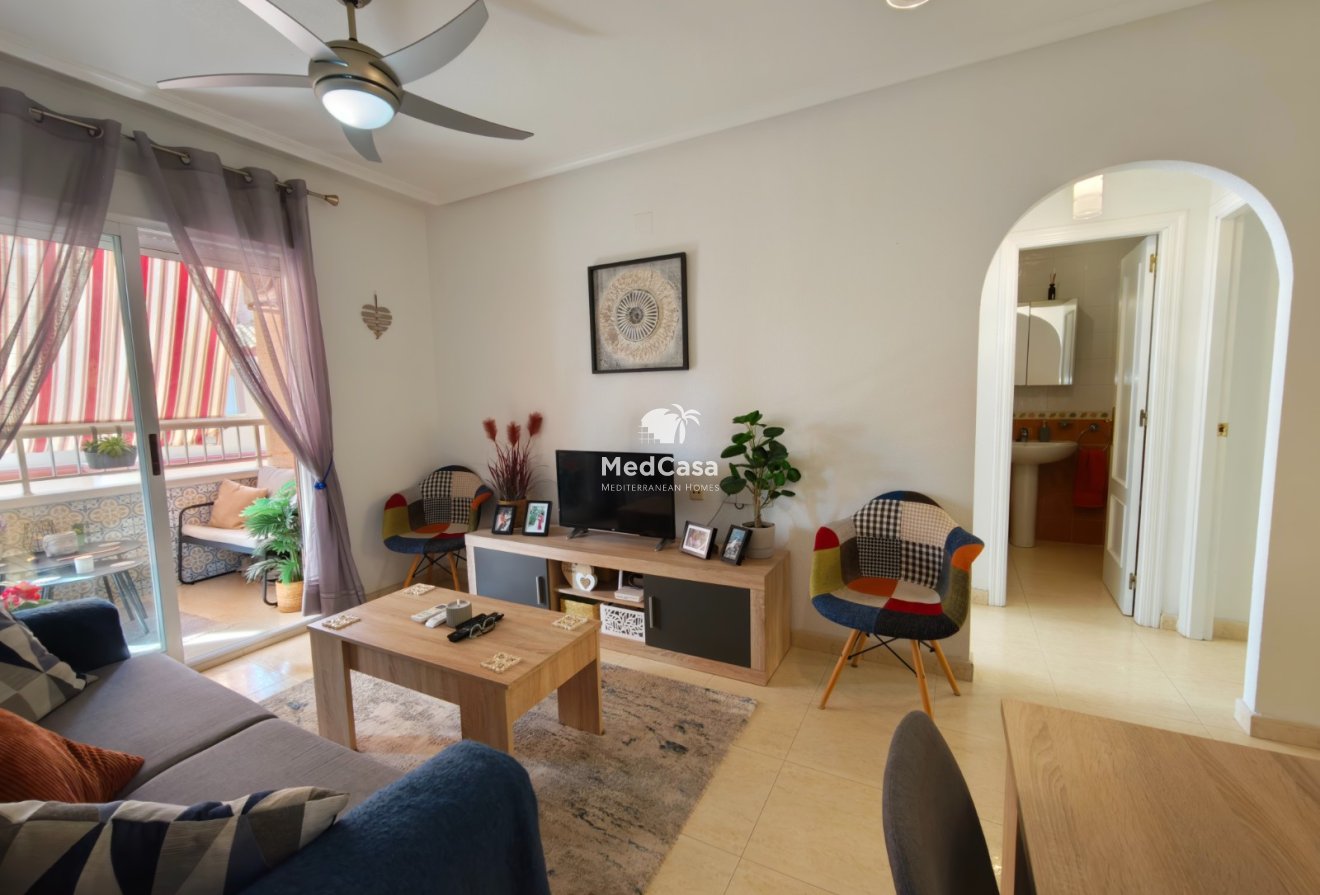 Resale - Apartment -
Algorfa