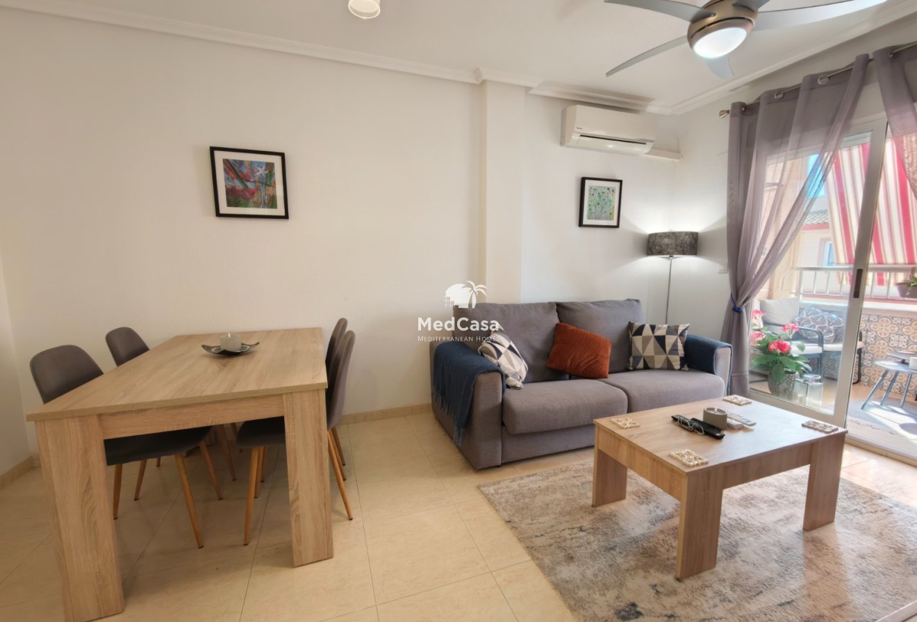 Resale - Apartment -
Algorfa