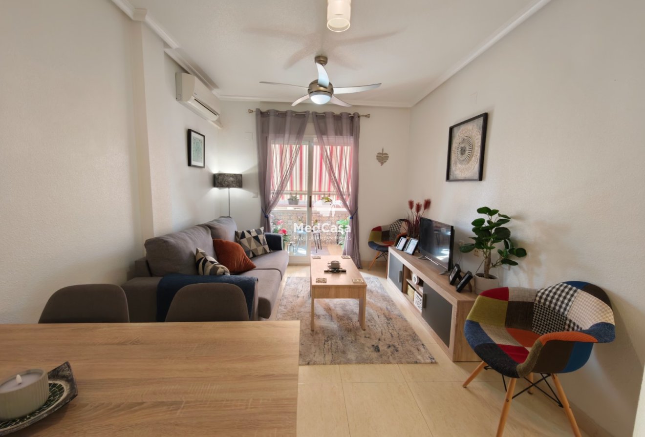 Resale - Apartment -
Algorfa