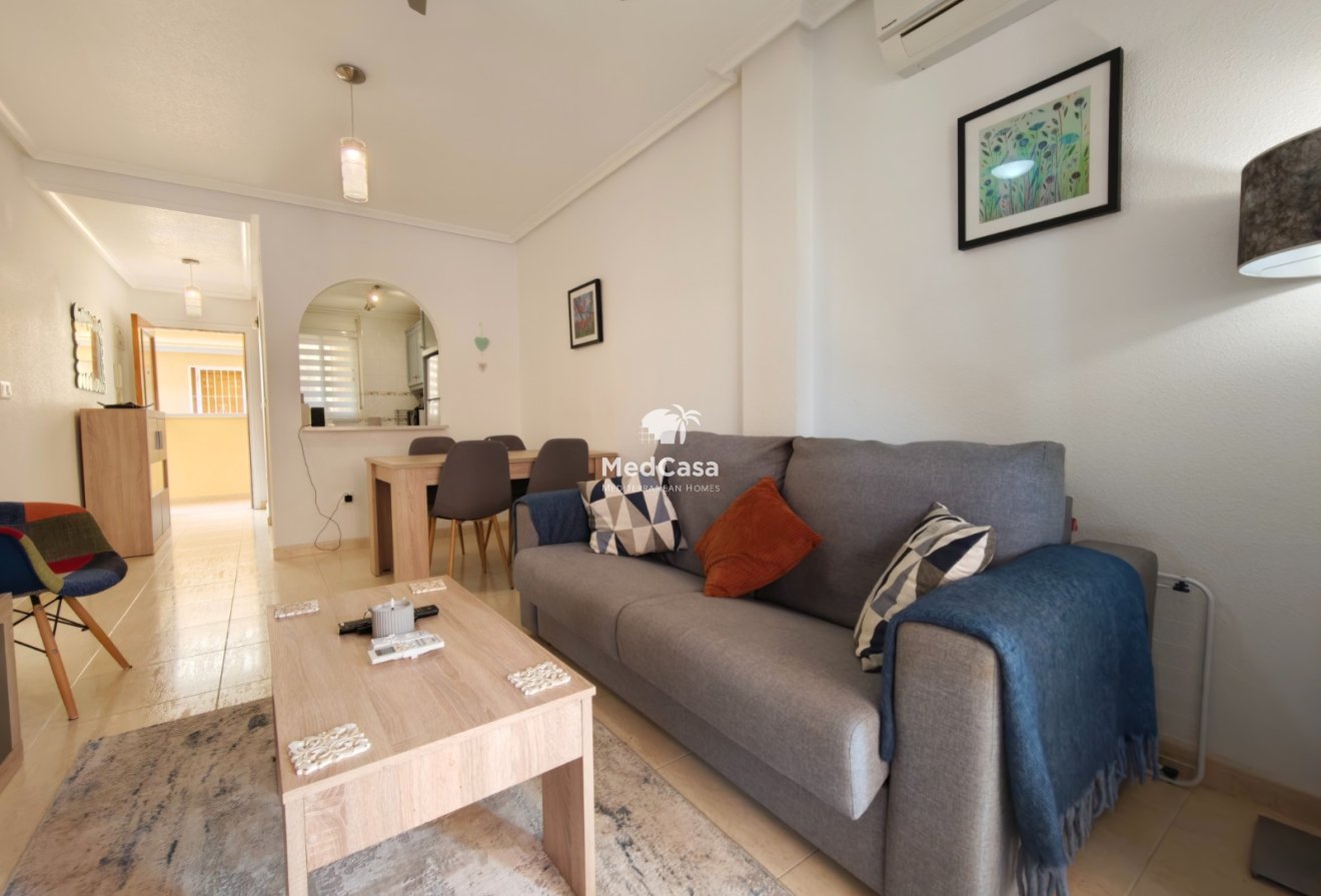 Resale - Apartment -
Algorfa