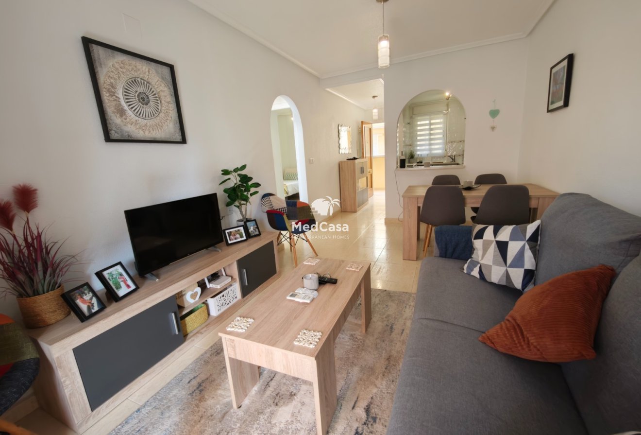 Resale - Apartment -
Algorfa