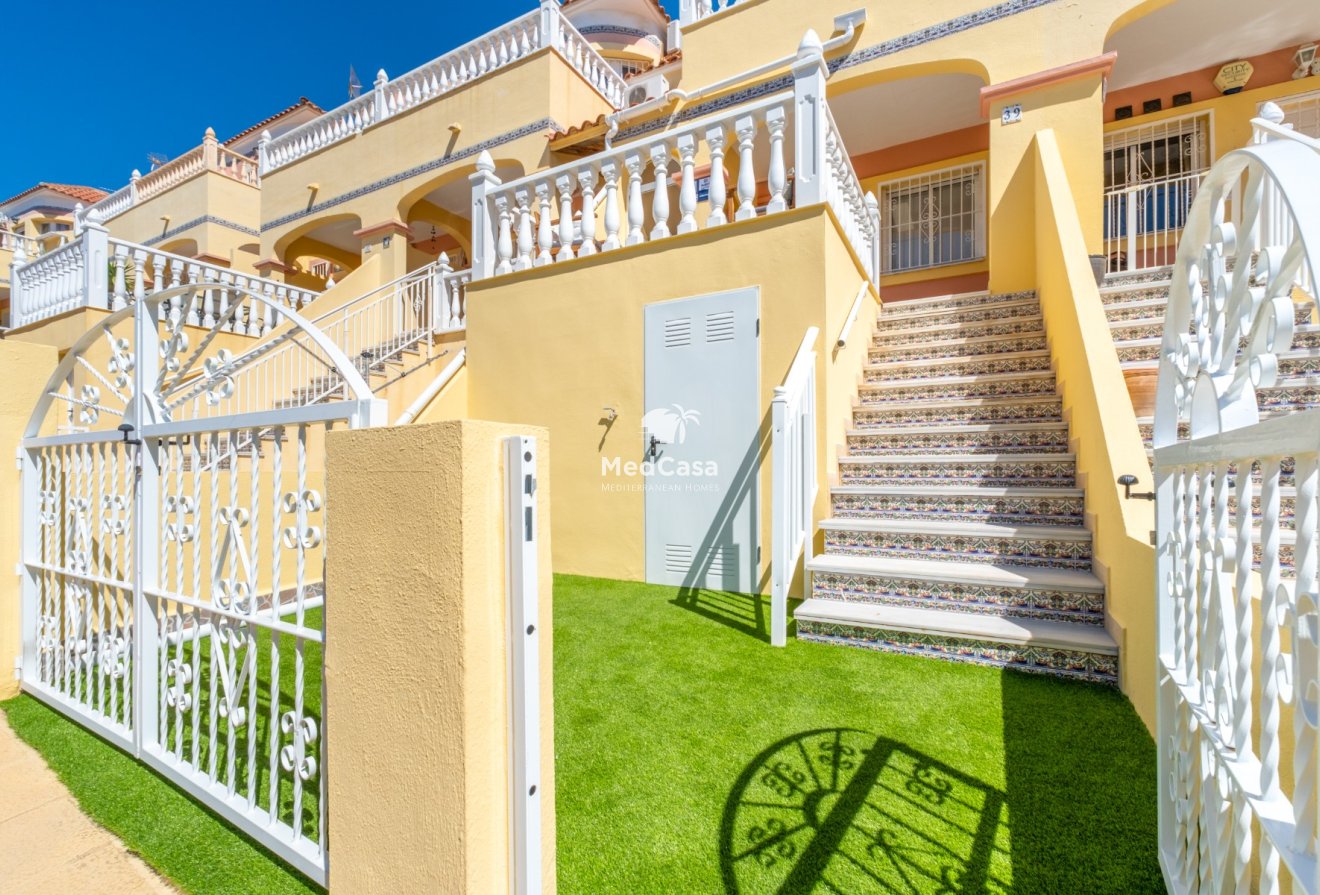 Resale - Townhouse -
Orihuela Costa - Las Filipinas