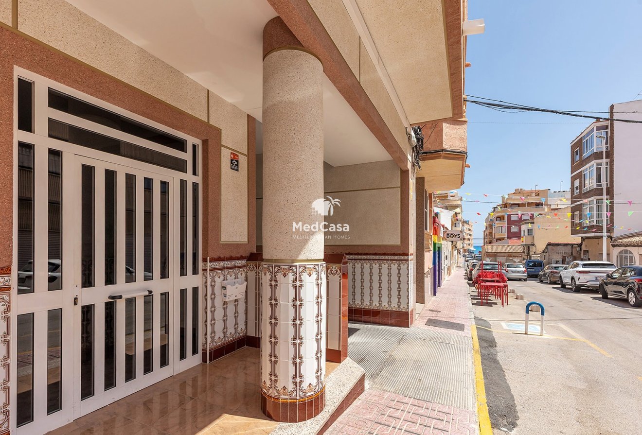 Resale - Apartment -
La Mata - Playa
