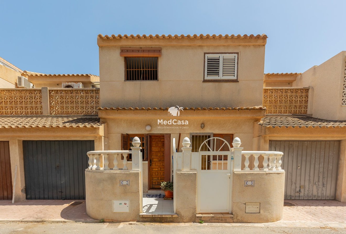 Wiederverkauf - Reihenhaus -
La Mata - Playa
