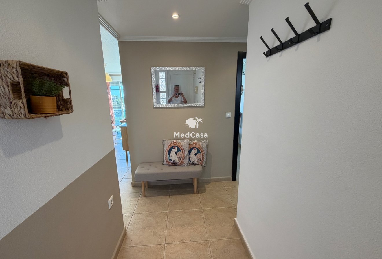 Resale - Apartment -
Guardamar del Segura - Puerto