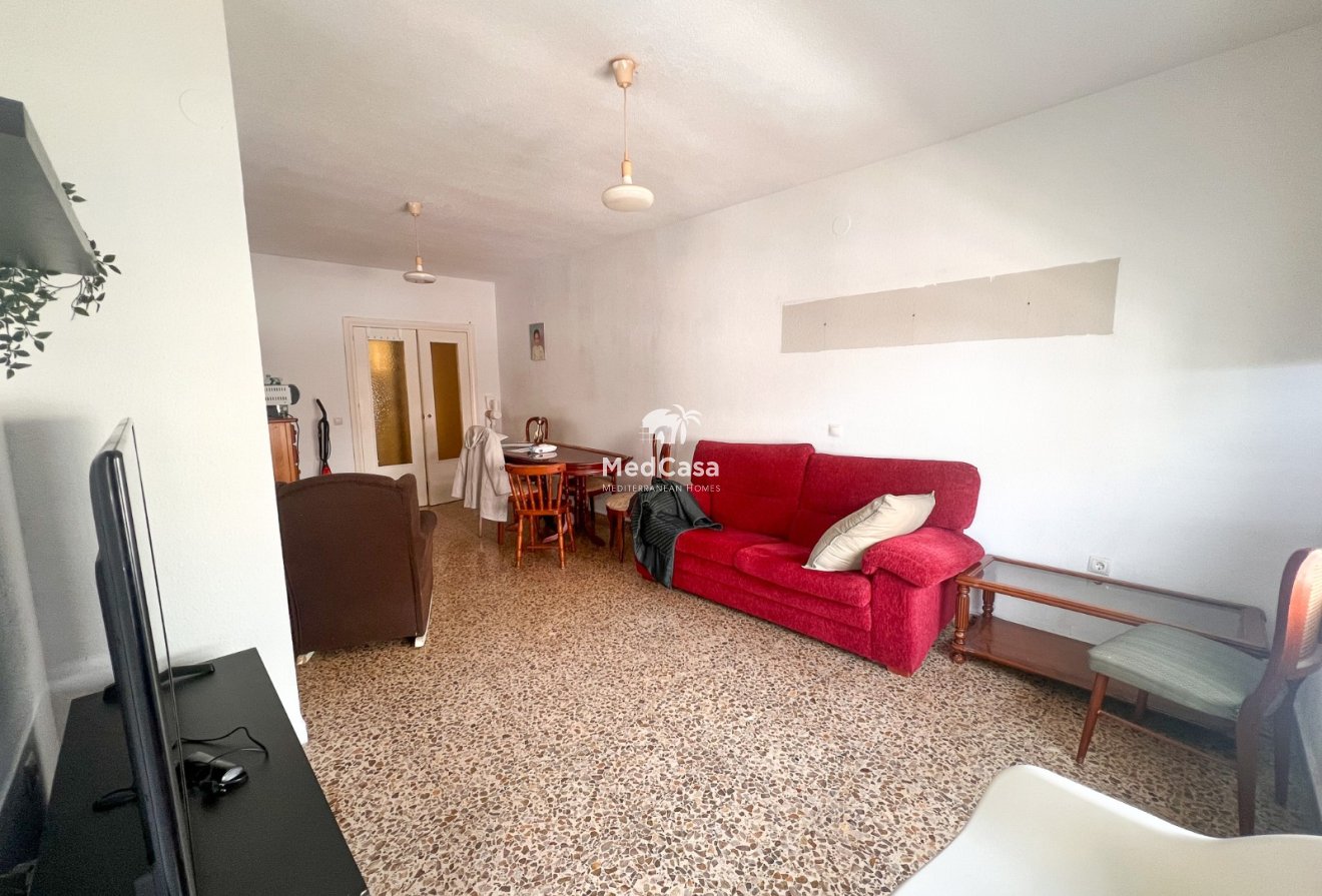 Wiederverkauf - Apartment -
Guardamar del Segura