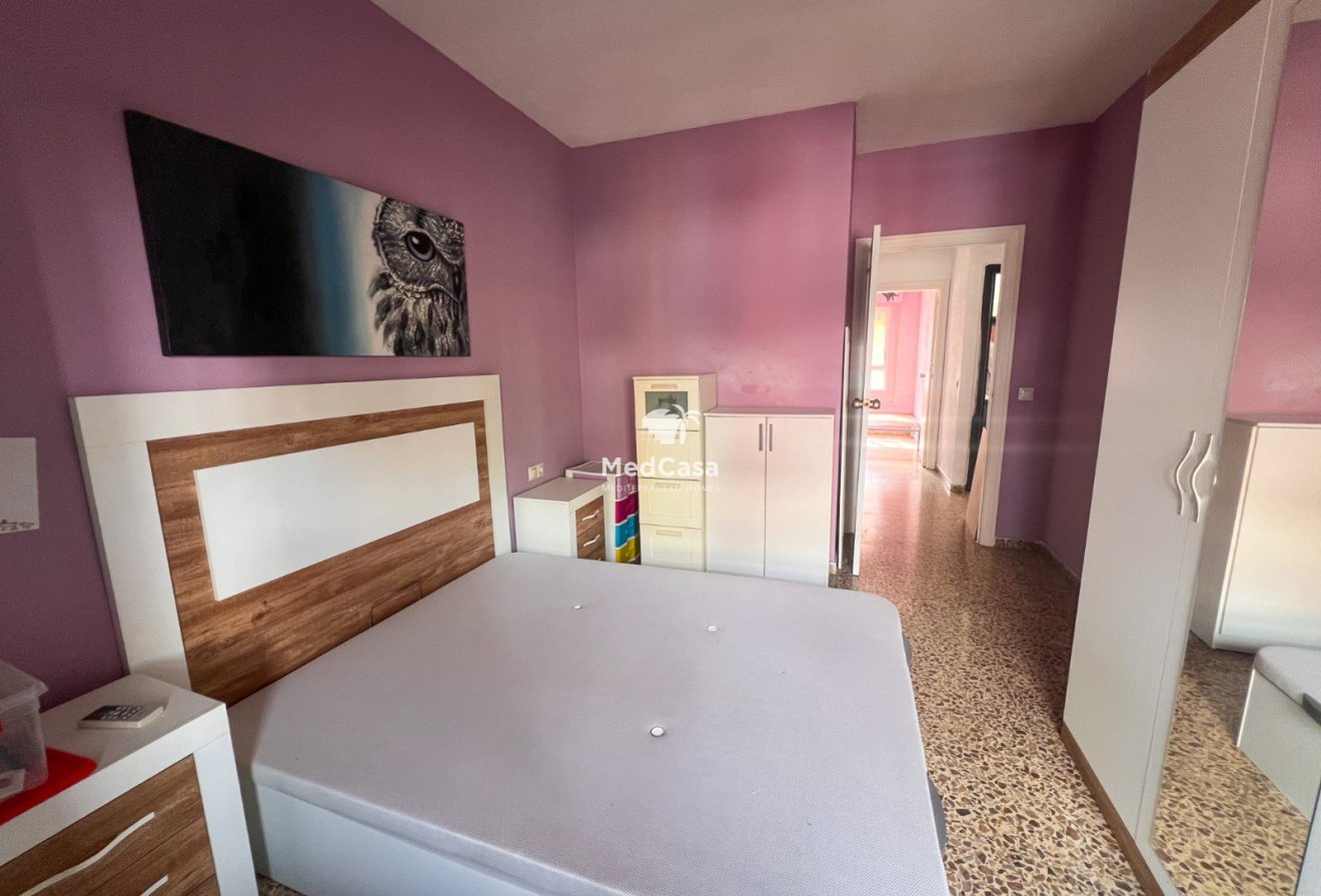Wiederverkauf - Apartment -
Guardamar del Segura