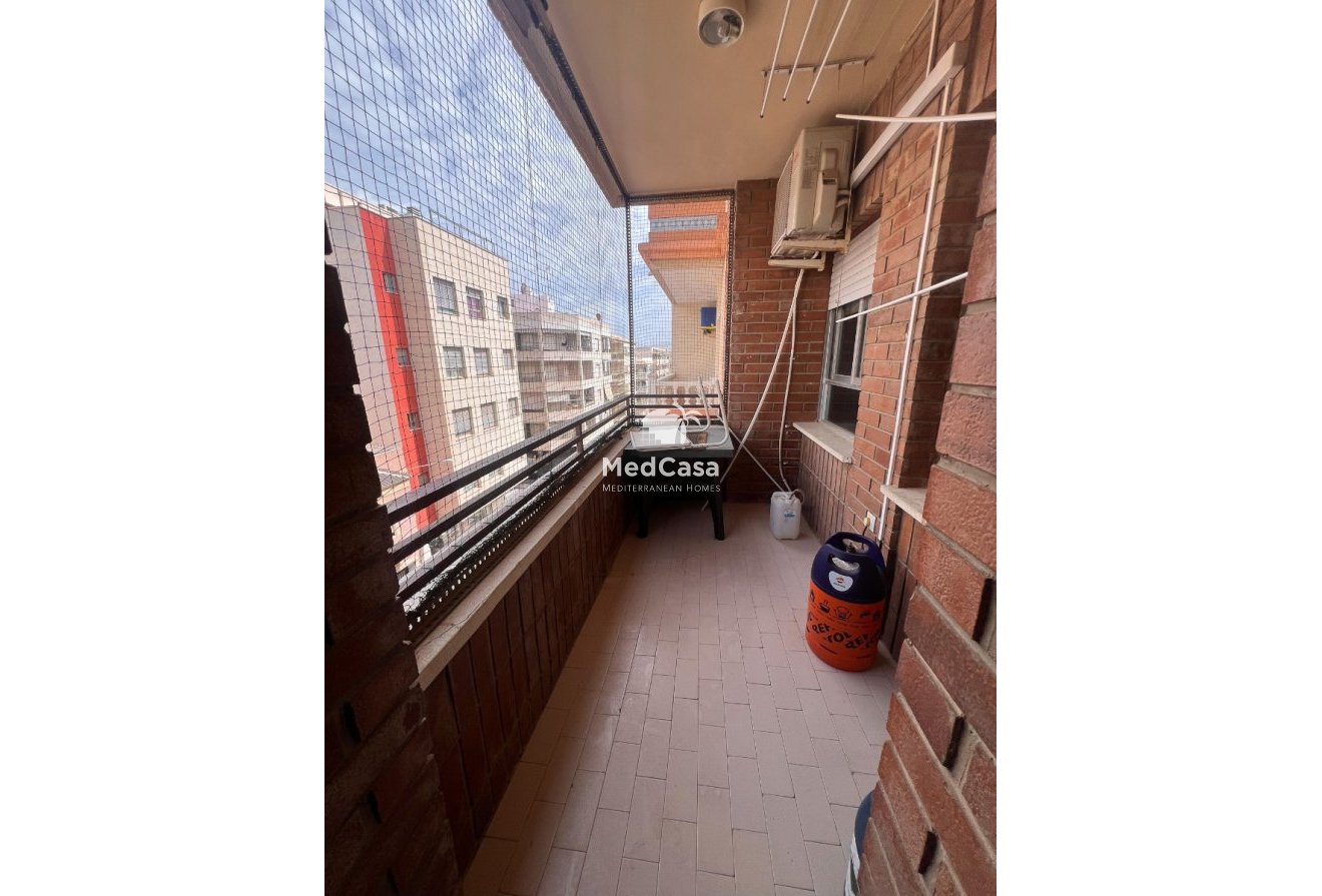 Wiederverkauf - Apartment -
Guardamar del Segura