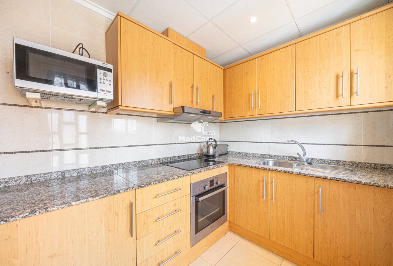 Resale - Townhouse -
Ciudad Quesada - Lo Marabú