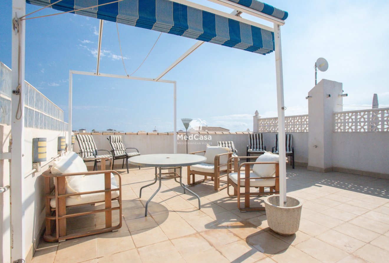 Resale - Apartment -
Orihuela Costa - Los Almendros-La Florida