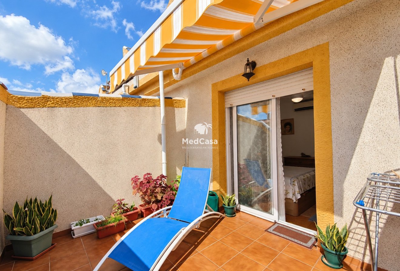 Wiederverkauf - Reihenhaus -
Orihuela Costa - La Florida