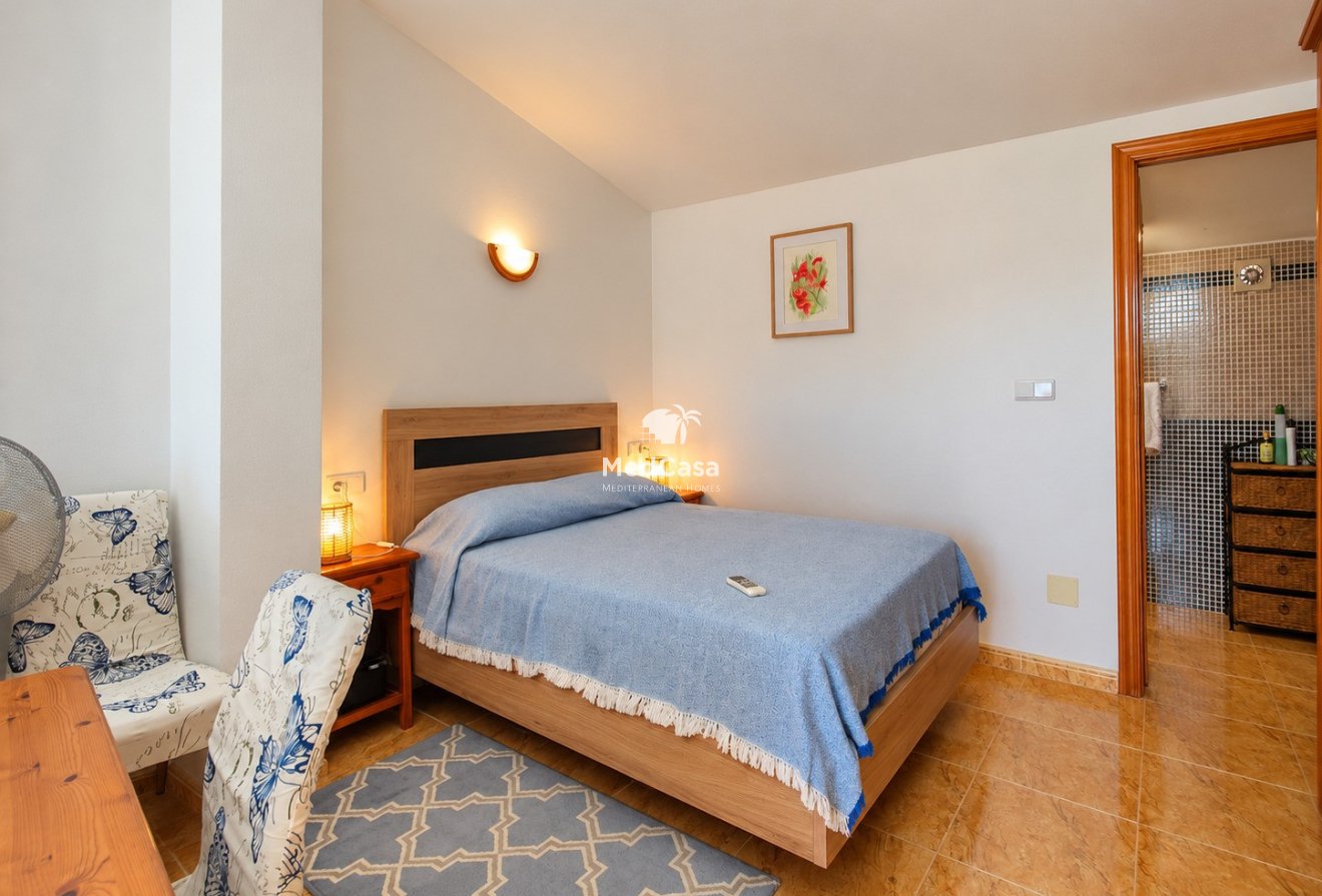 Wiederverkauf - Reihenhaus -
Orihuela Costa - La Florida