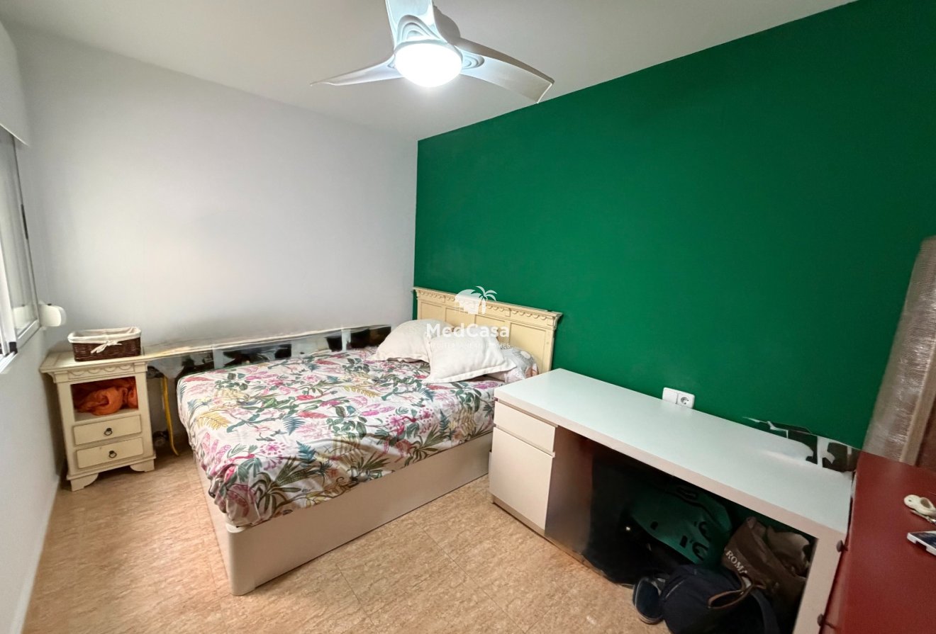 Segunda mano - Apartamento -
Pilar de la Horadada