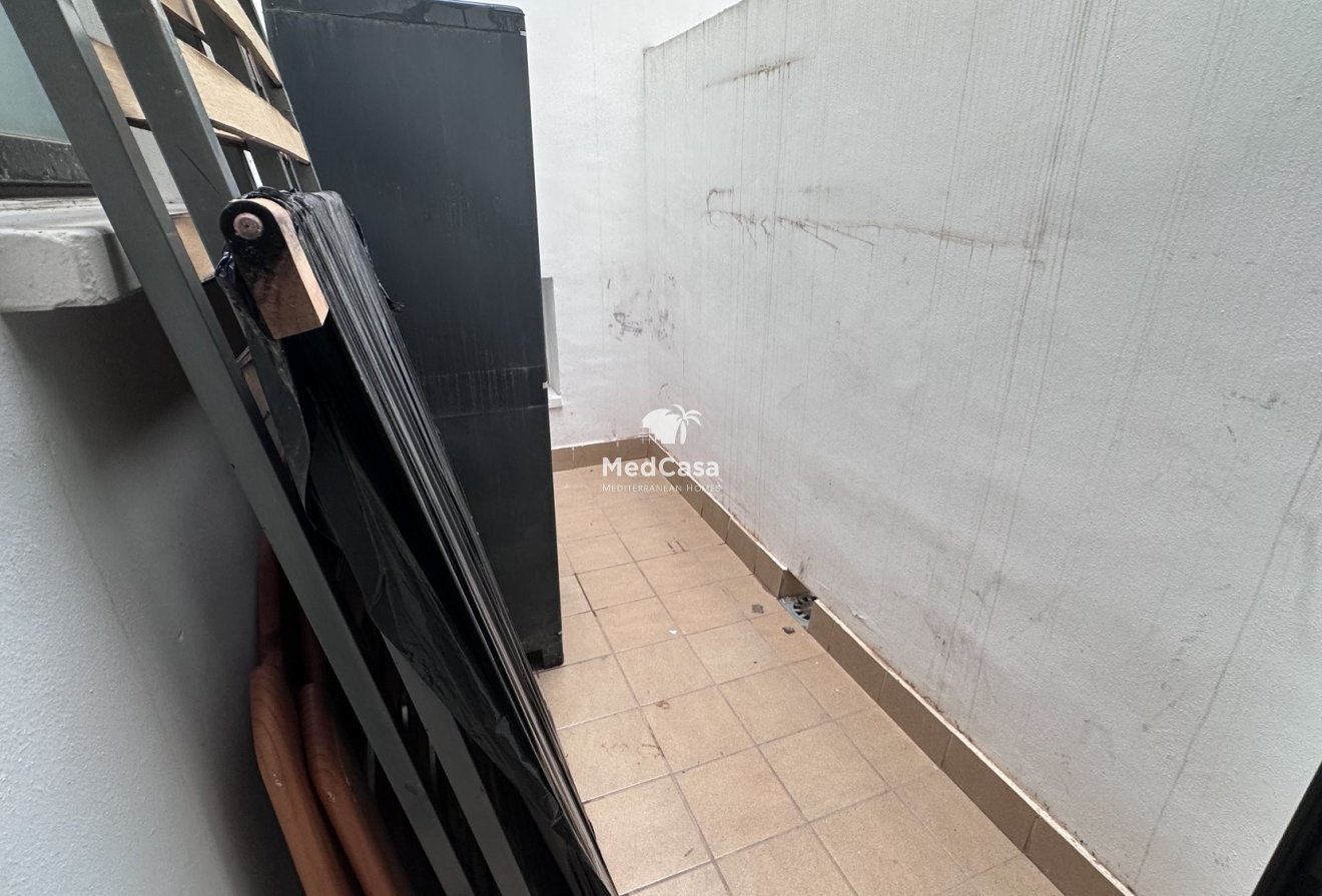 Resale - Apartment -
Guardamar del Segura - Center