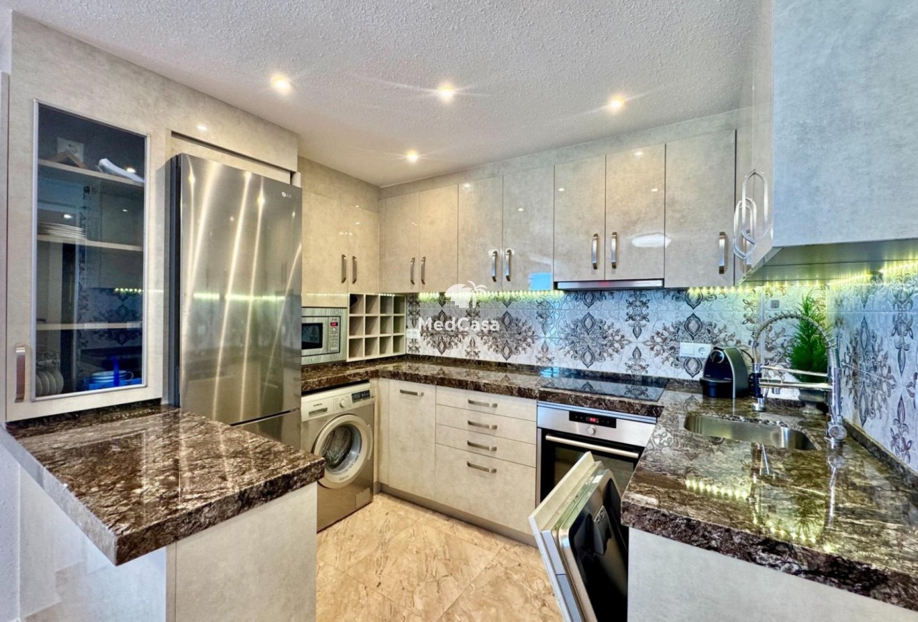 Wiederverkauf - Apartment -
Torrevieja - La Mata