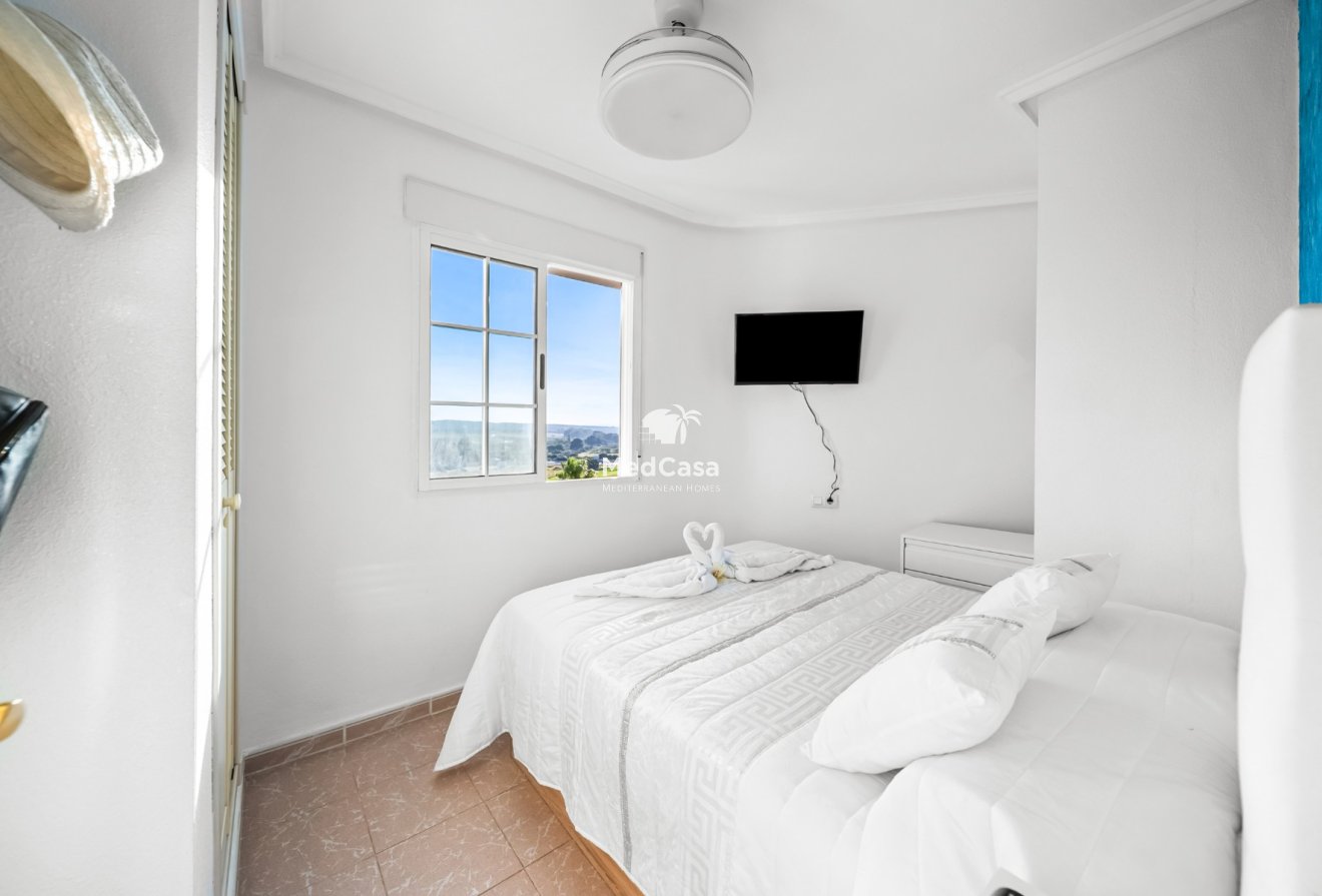 Segunda mano - Apartamento -
Torrevieja - La Mata