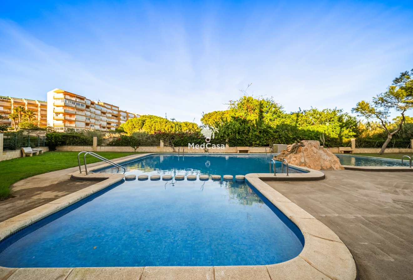 Segunda mano - Apartamento -
Torrevieja - La Mata