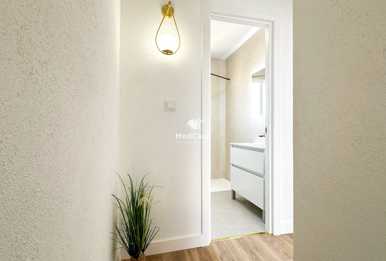 Resale - Townhouse -
Orihuela Costa - La Regia