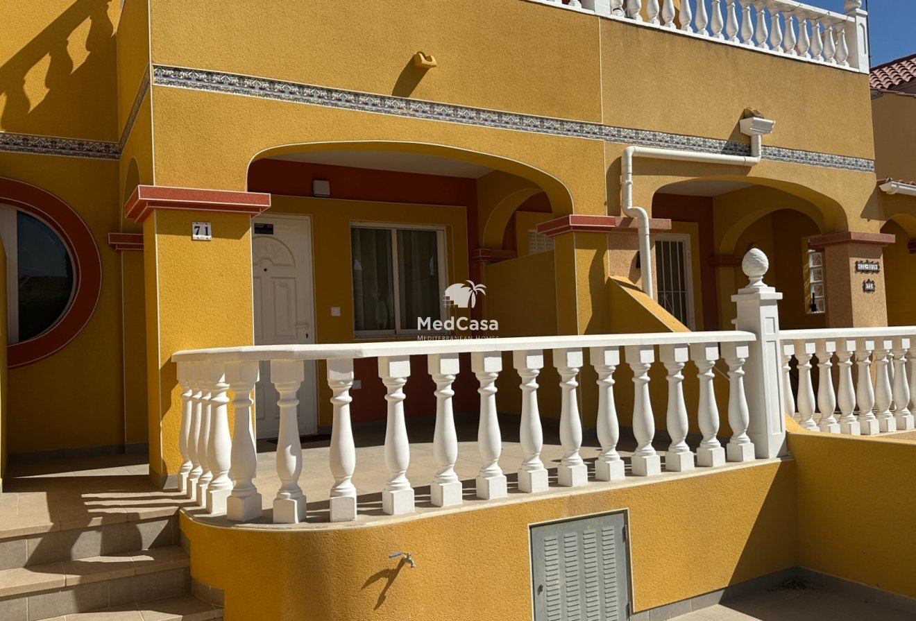 Resale - Townhouse -
Orihuela Costa - La Regia