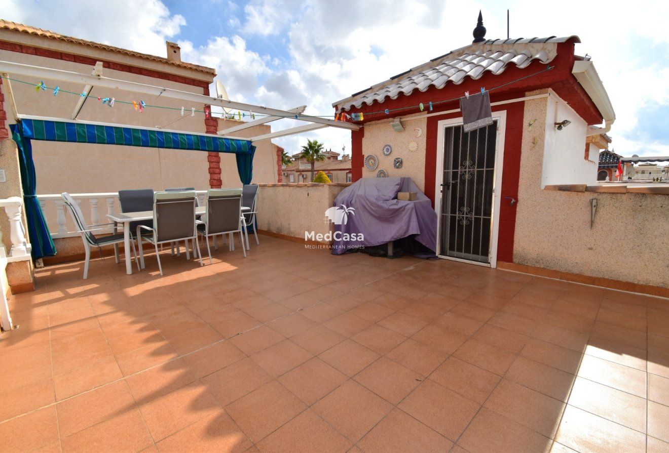 Segunda mano - Villa -
Orihuela Costa - Playa Flamenca
