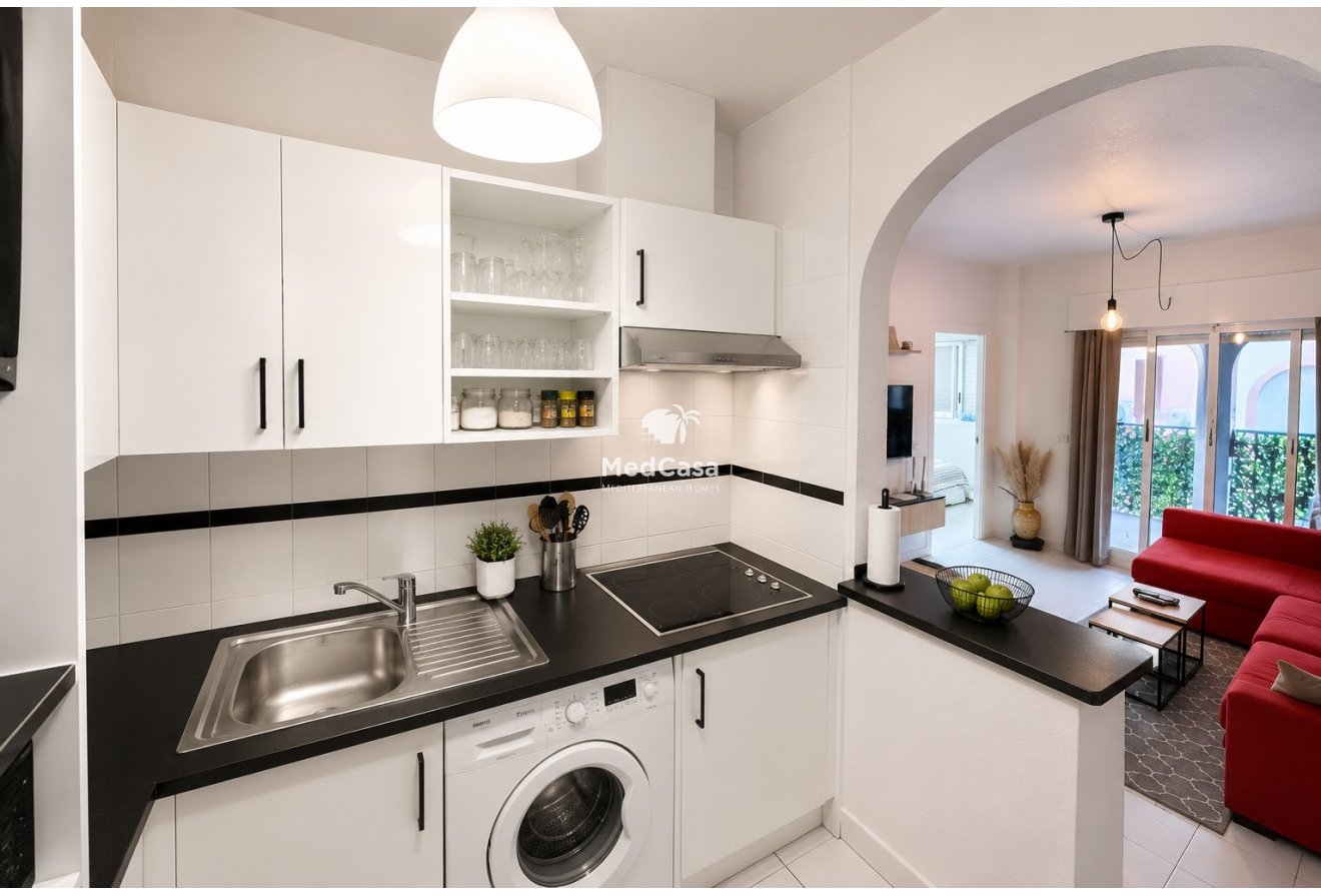 Wiederverkauf - Apartment -
Torrevieja - Playa Los Naufragos