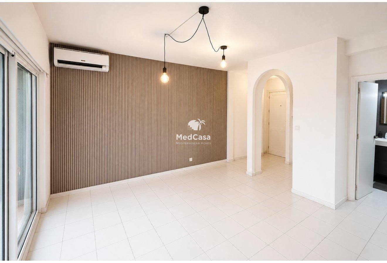 Wiederverkauf - Apartment -
Torrevieja - Playa Los Naufragos