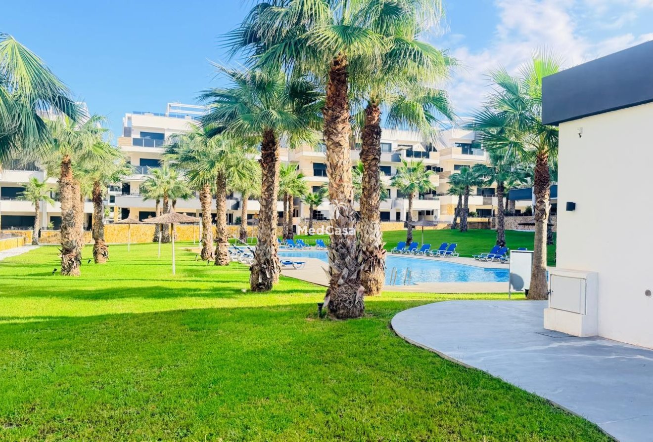 Resale - Apartment -
Orihuela Costa - Los Altos