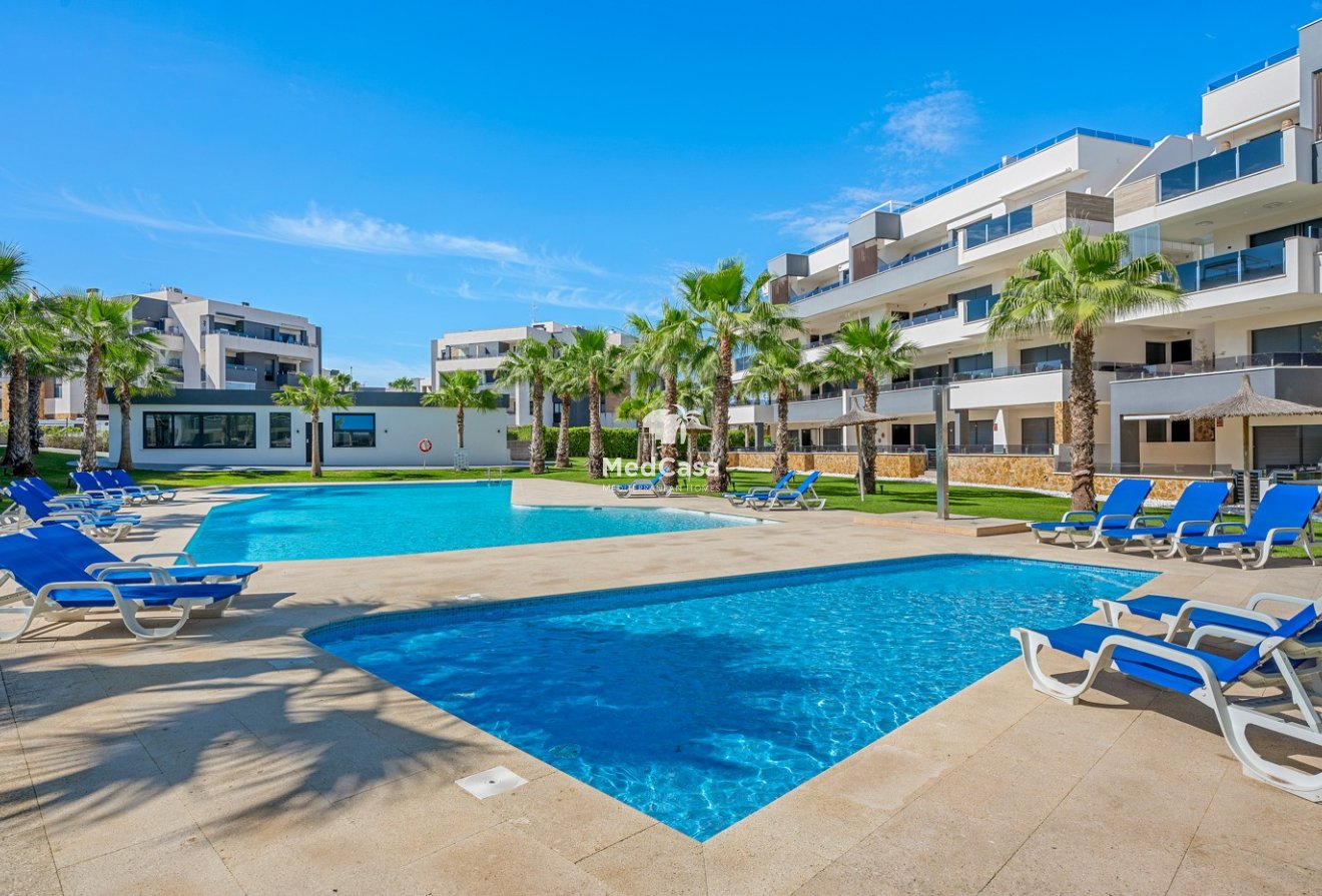 Resale - Apartment -
Orihuela Costa - Los Altos