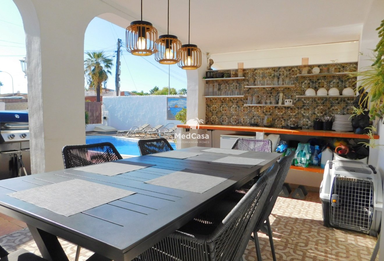Wiederverkauf - Villa -
Torrevieja - San Luis