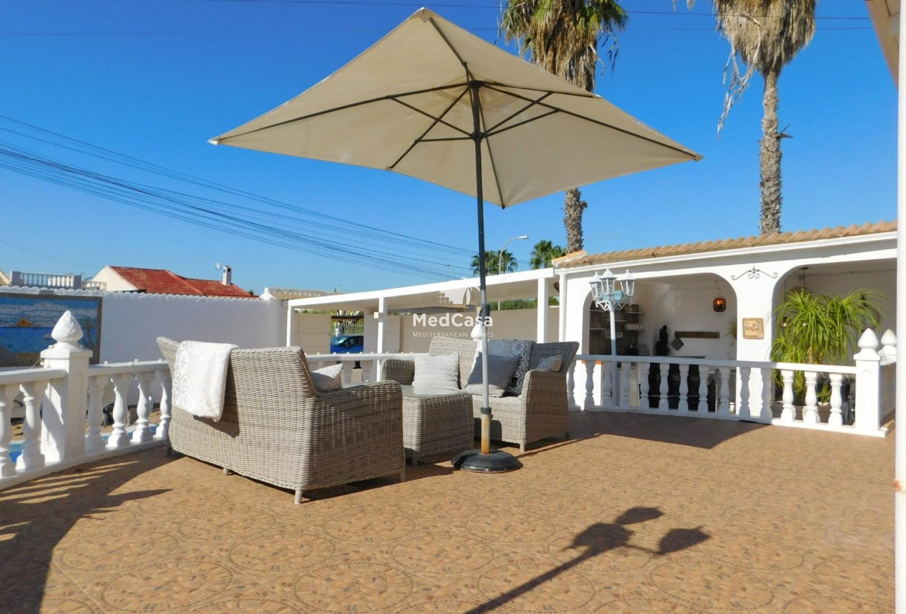 Wiederverkauf - Villa -
Torrevieja - San Luis
