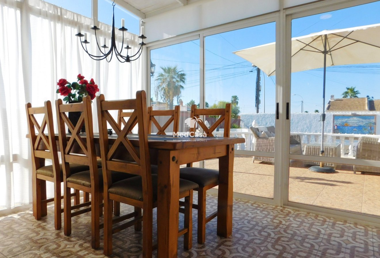 Wiederverkauf - Villa -
Torrevieja - San Luis