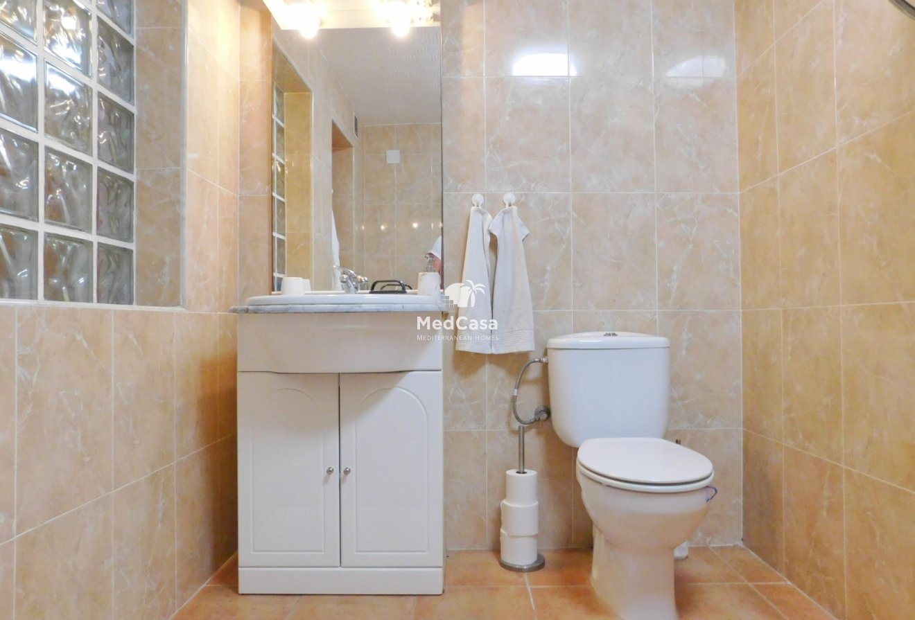 Wiederverkauf - Villa -
Torrevieja - San Luis