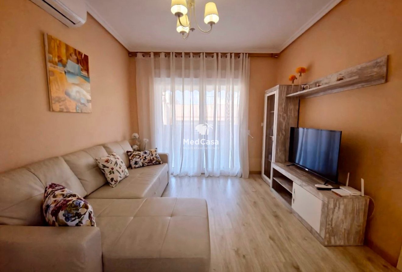 Resale - Apartment -
Torrevieja - Playa Los Locos