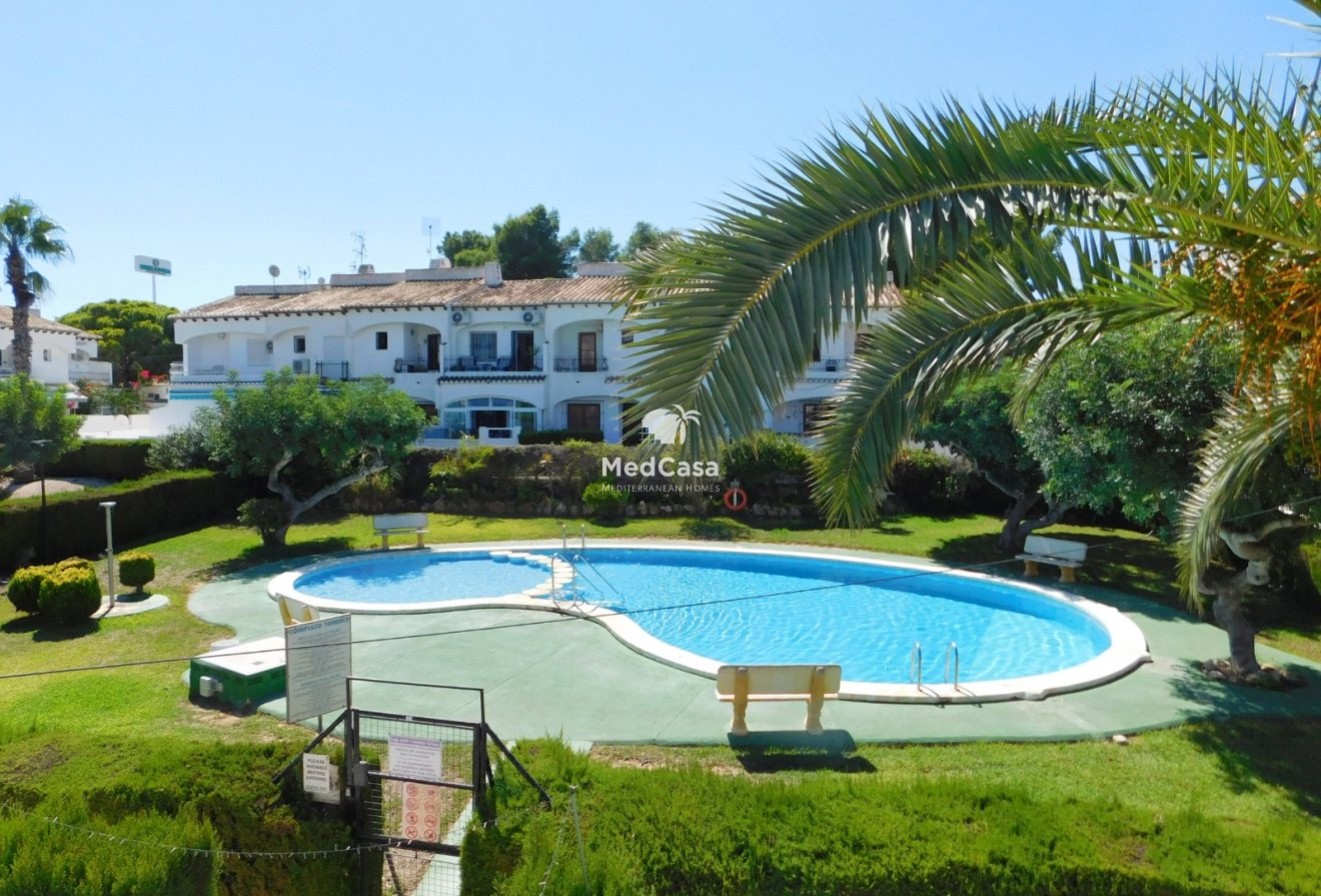 Segunda mano - Adosado -
Torrevieja - Lago Jardin