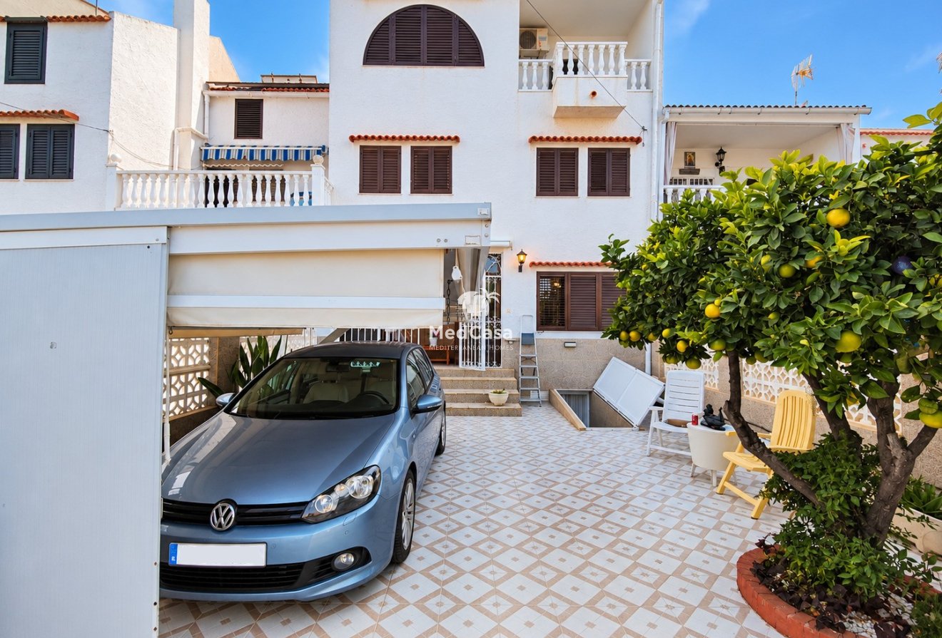 Wiederverkauf - Reihenhaus -
Torrevieja