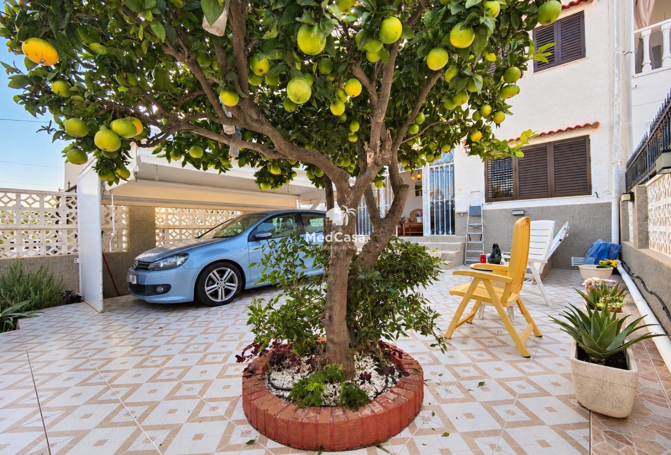 Wiederverkauf - Reihenhaus -
Torrevieja