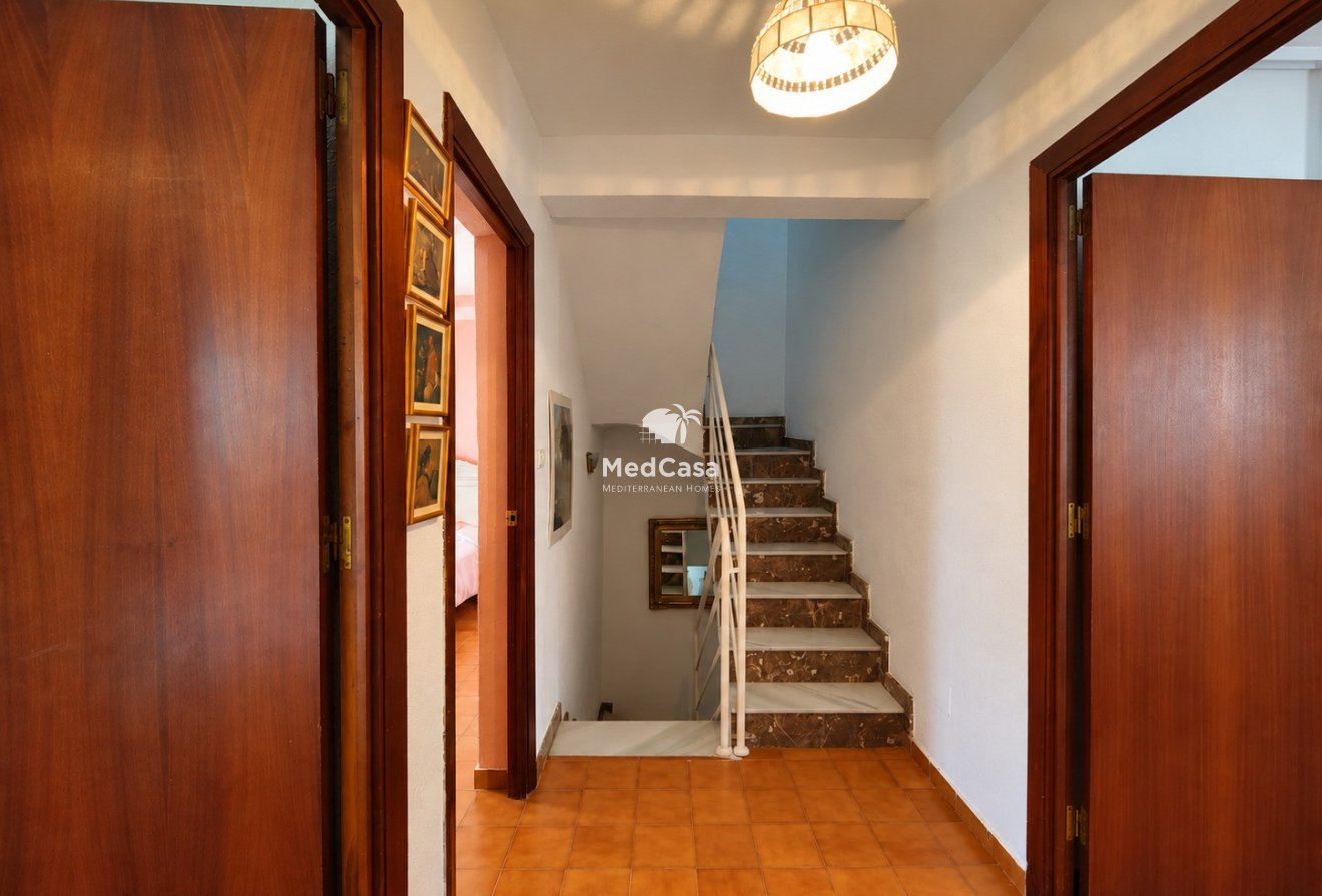 Wiederverkauf - Reihenhaus -
Torrevieja