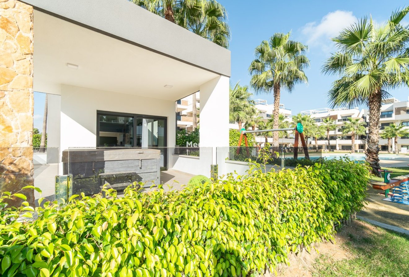 Segunda mano - Apartamento -
Orihuela Costa - Los Altos