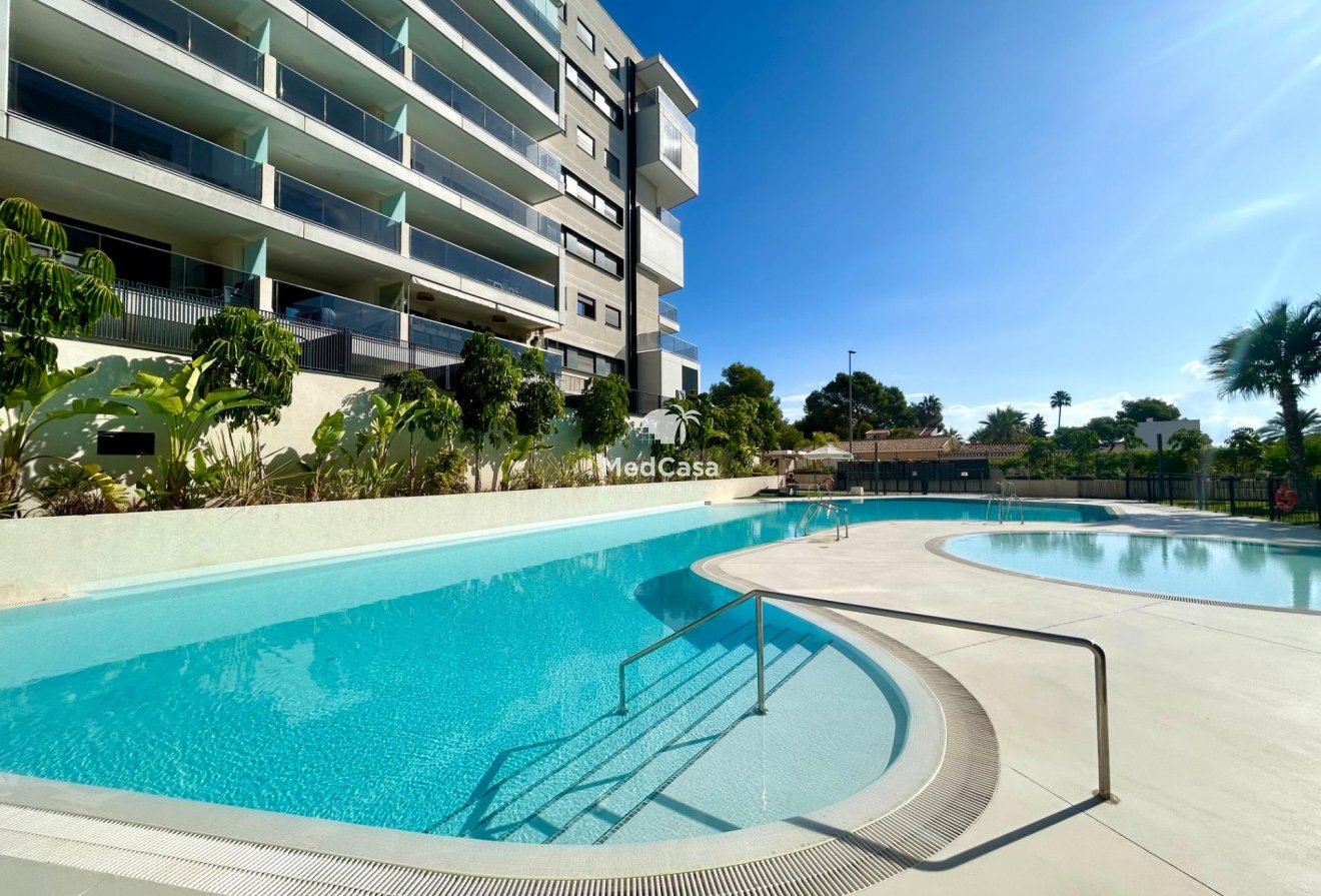 Wiederverkauf - Apartment -
Orihuela Costa - Altos de Campoamor