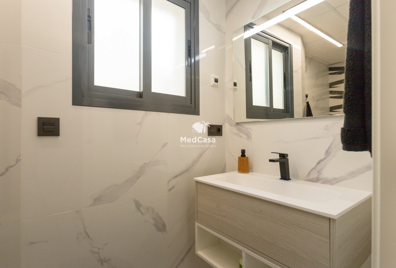 Resale - Penthouse -
Torrevieja
