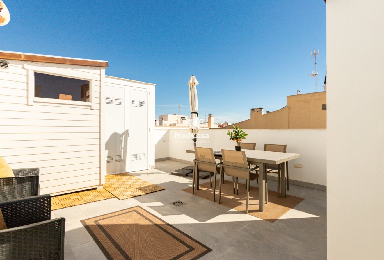 Resale - Penthouse -
Torrevieja