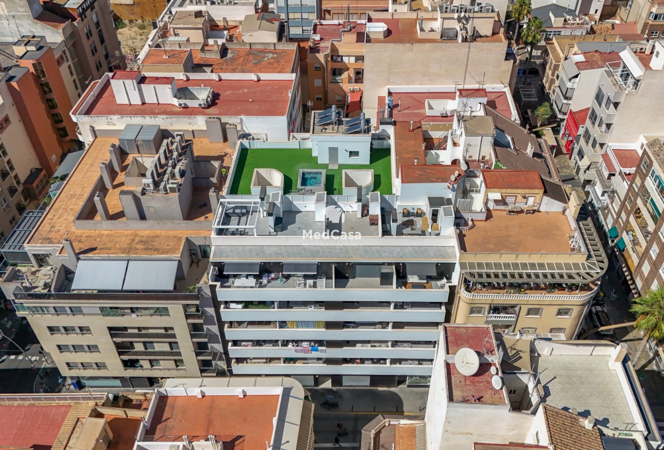 Resale - Penthouse -
Torrevieja